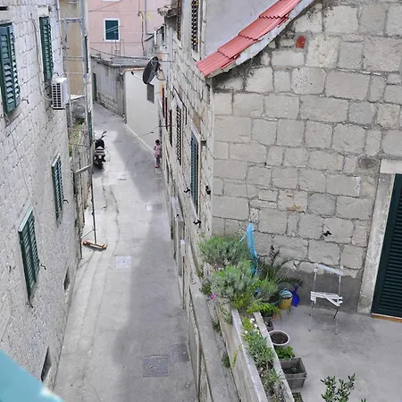 شقة Cosy In The Center