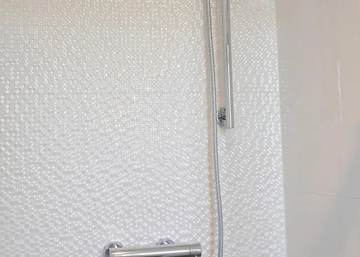 Cosy In The Center * سبليت